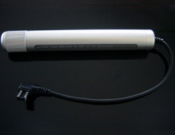 D-E01_battery_case_s.jpg (14972 �o�C�g)